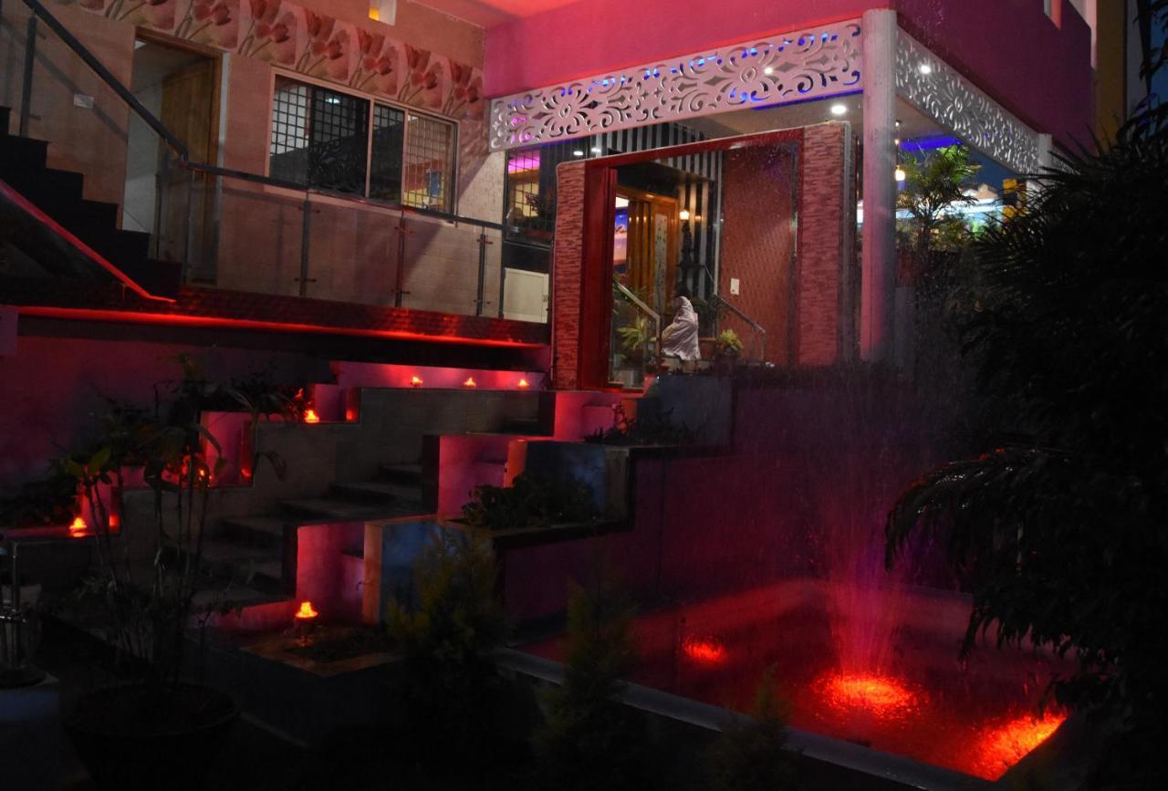 H P Homestay Dharwad Exterior photo